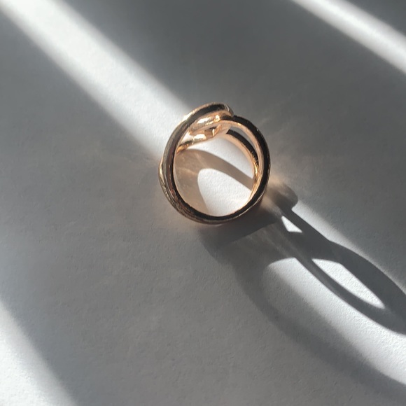 Gold ring - Picture 9 of 9